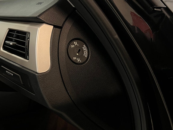 BMW 320d 15 of 24