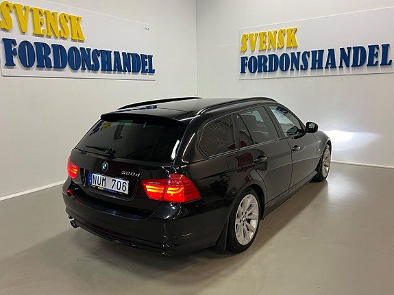 BMW 320d 3 of 24
