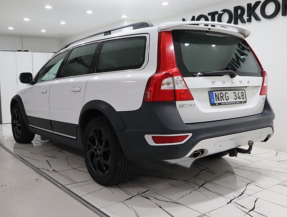 Volvo XC70 4 of 18