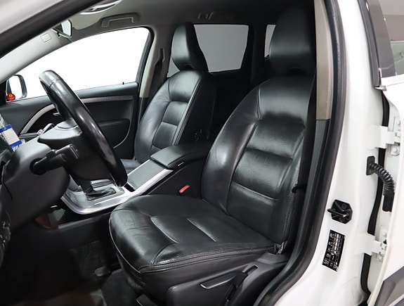 Volvo XC70 7 of 18