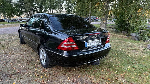 Mercedes-Benz C180 6 of 18