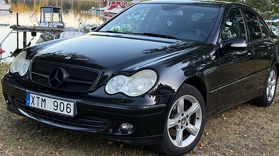 Mercedes-Benz C180 5 of 18