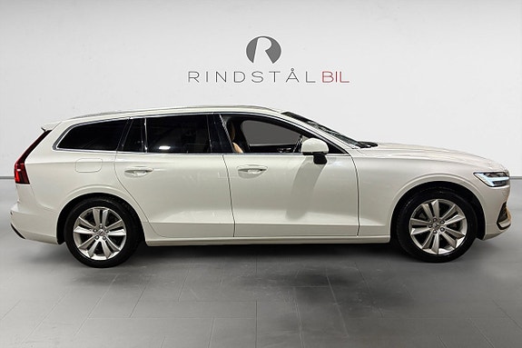 Volvo V60 8 of 17