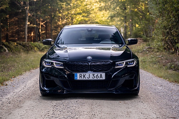 BMW 330e 7 of 9