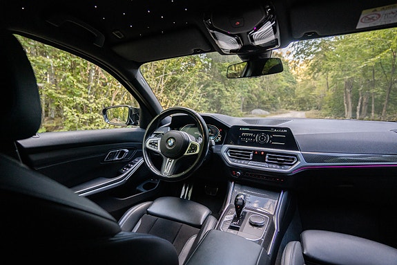 BMW 330e 4 of 9