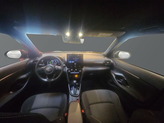 Toyota Yaris Cross 10 of 16