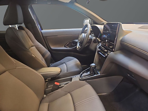 Toyota Yaris Cross 8 of 16