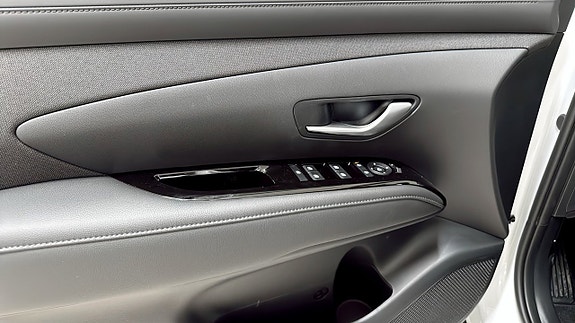 Hyundai Tucson 11 of 11