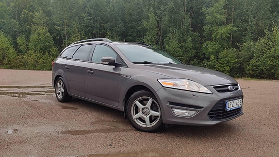 Ford Mondeo 3 of 6