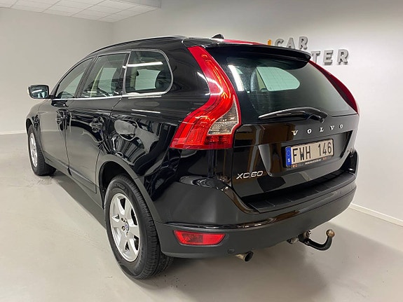 Volvo XC60 3 of 10