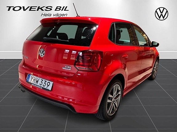 Volkswagen Polo 2 of 13