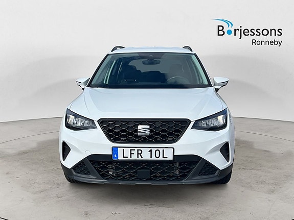 Seat Arona 5 of 16
