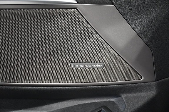 BMW M340i 24 of 24