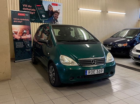 Mercedes-Benz A160 4 of 11
