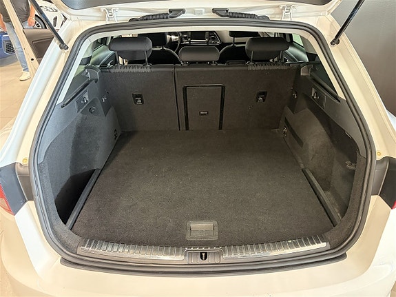 Seat Leon 9 of 14