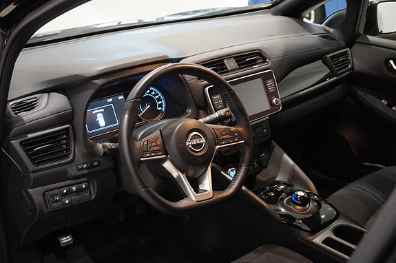 Nissan Leaf 2 of 12