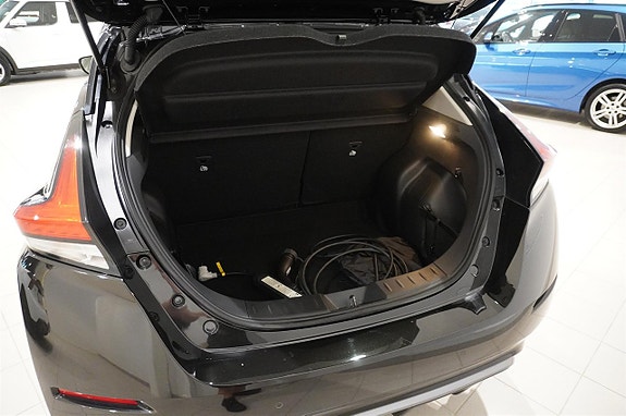 Nissan Leaf 5 of 12