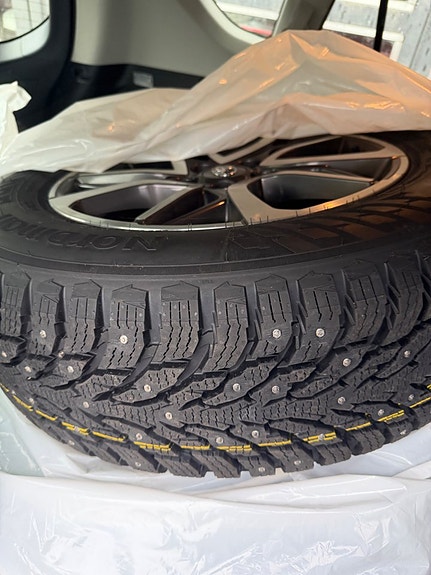 Toyota RAV4 12 of 14