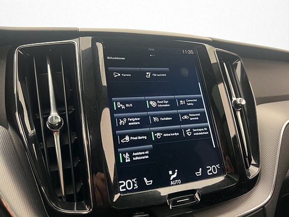 Volvo XC60 26 of 30