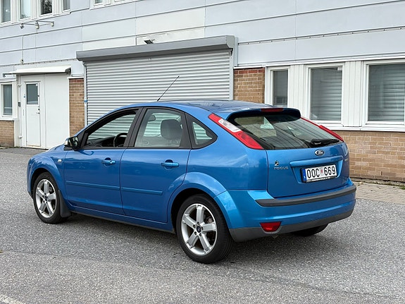Ford Focus 4 of 18