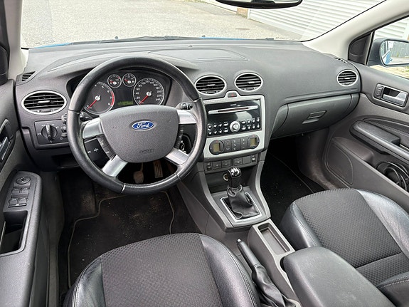 Ford Focus 10 of 18