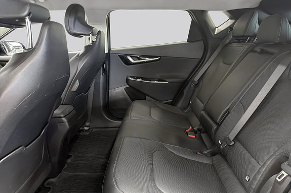 Kia EV6 9 of 19