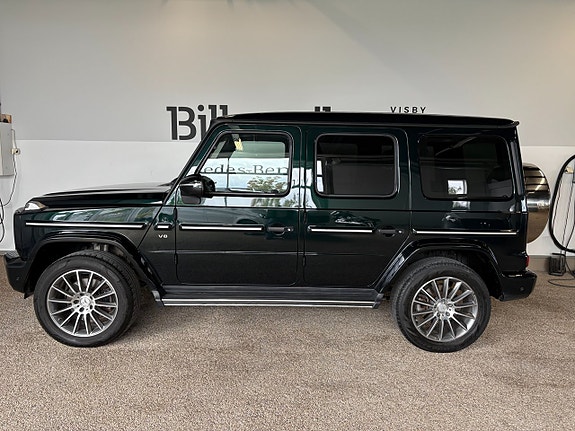 Mercedes-Benz G500 3 of 11