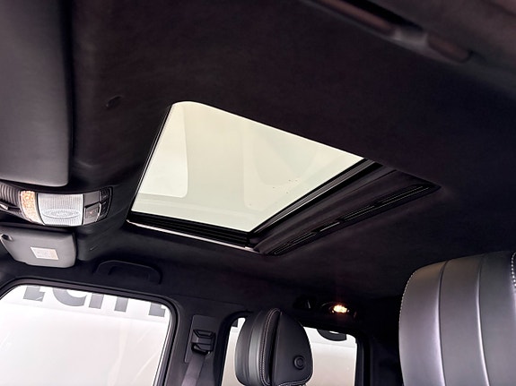 Mercedes-Benz G500 8 of 11
