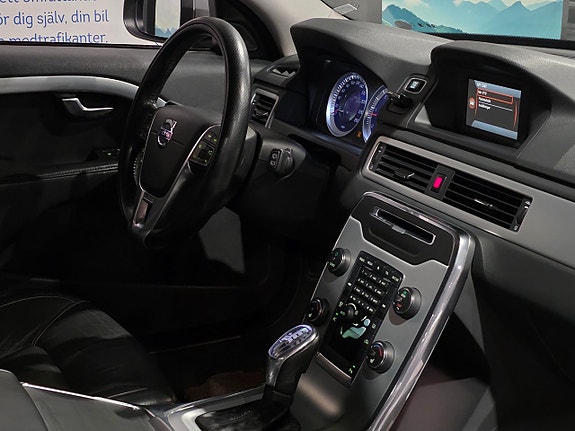 Volvo V70 14 of 15