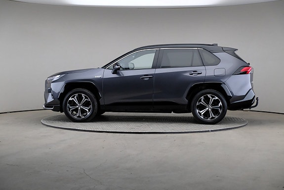 Toyota RAV4 4 of 29