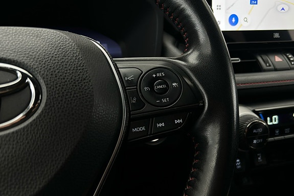 Toyota RAV4 25 of 29