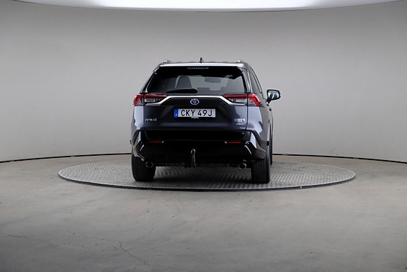 Toyota RAV4 5 of 29
