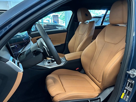 BMW 330e 3 of 10