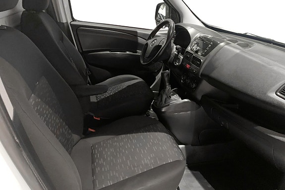 Opel Combo 8 of 12