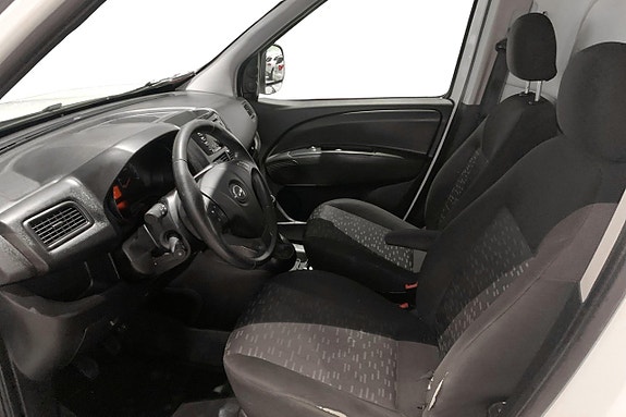 Opel Combo 6 of 12