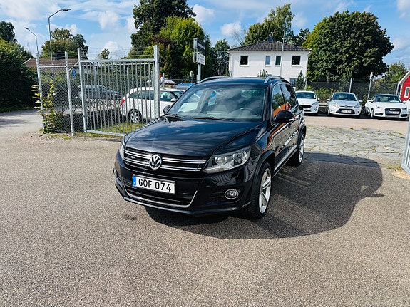 Volkswagen Tiguan 2 of 24