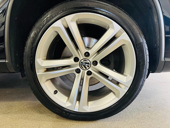 Volkswagen Tiguan 11 of 24