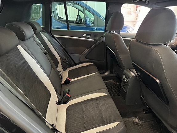 Volkswagen Tiguan 18 of 24