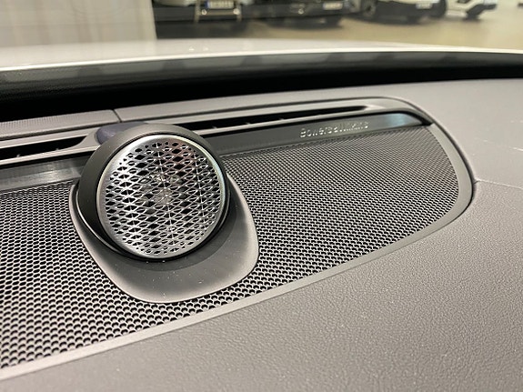 Volvo XC90 29 of 29