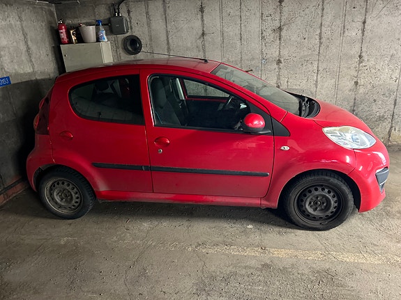 Peugeot 107 3 of 3