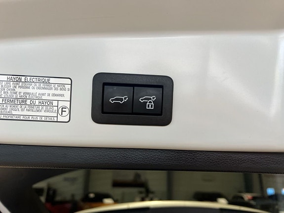Toyota Corolla Cross 20 of 27