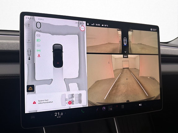 Tesla Model Y 19 of 30