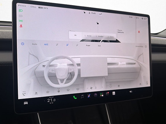Tesla Model Y 22 of 30
