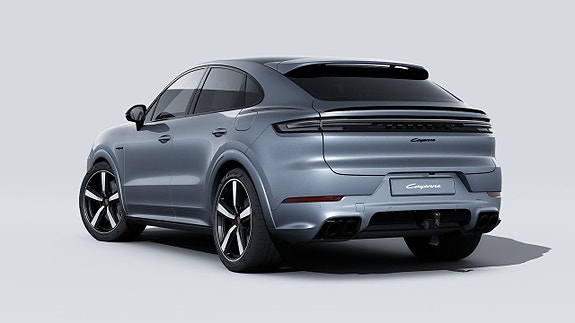 Porsche Cayenne 3 of 10