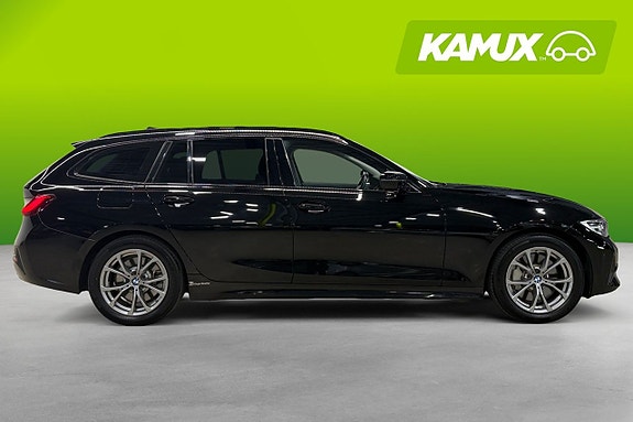 BMW 330e 2 of 25