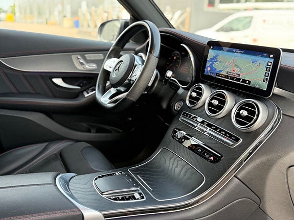 Mercedes-Benz GLC300 de 6 of 17