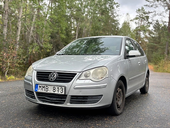 Volkswagen Polo 2 of 24