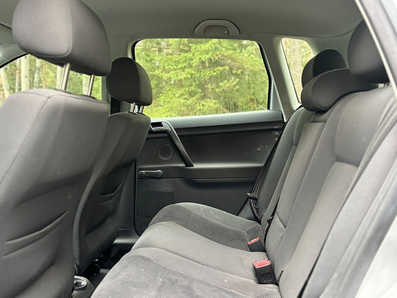 Volkswagen Polo 12 of 24