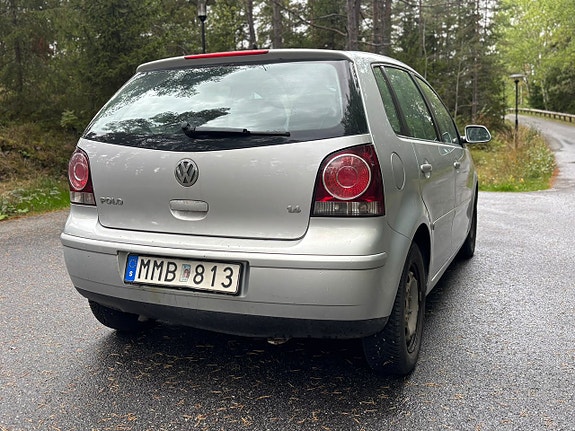 Volkswagen Polo 8 of 24