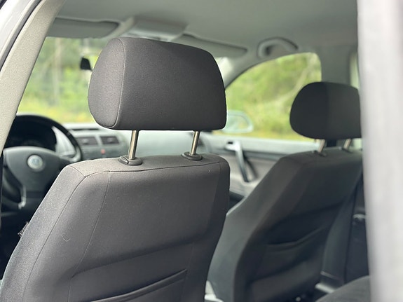 Volkswagen Polo 10 of 24